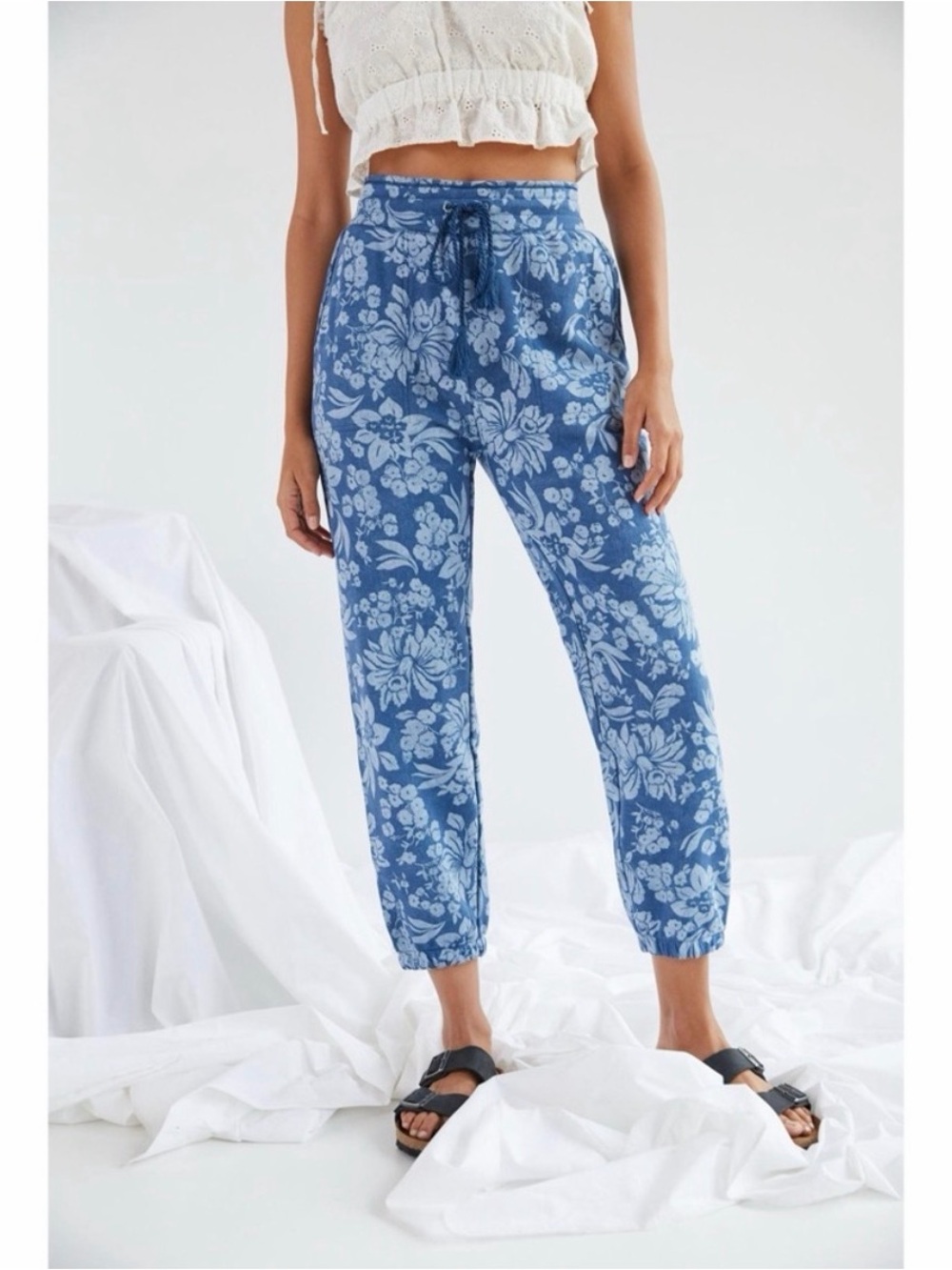 DAILY PRACTICE BY ANTHROPOLOGIE TASSELED JOGGERS